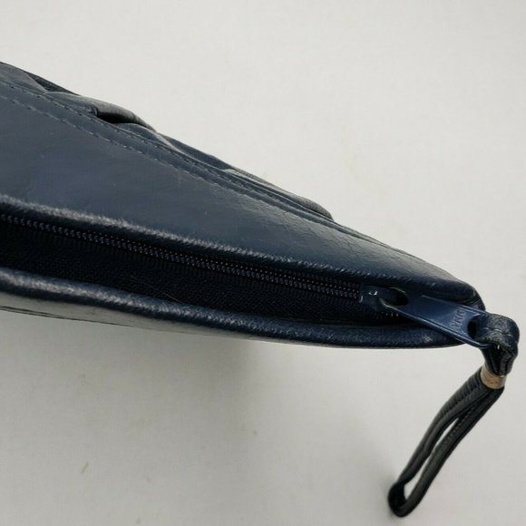 Vintage 1970's 80's Navy Blue Vinyl Zipper Clutch - Picture 4 of 6